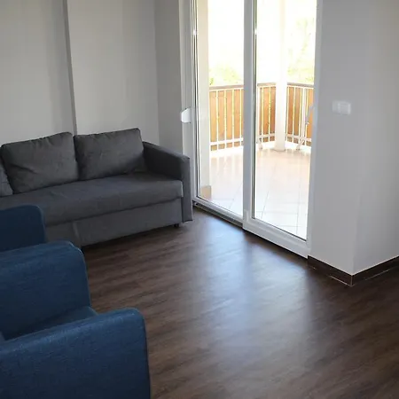 Petita Apartman דירה שיופוק