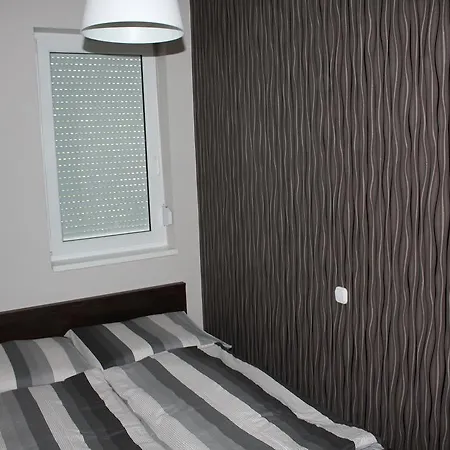 Petita Apartman *