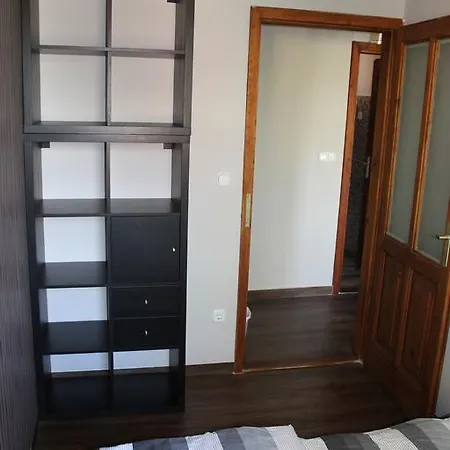 Petita Apartman דירה שיופוק